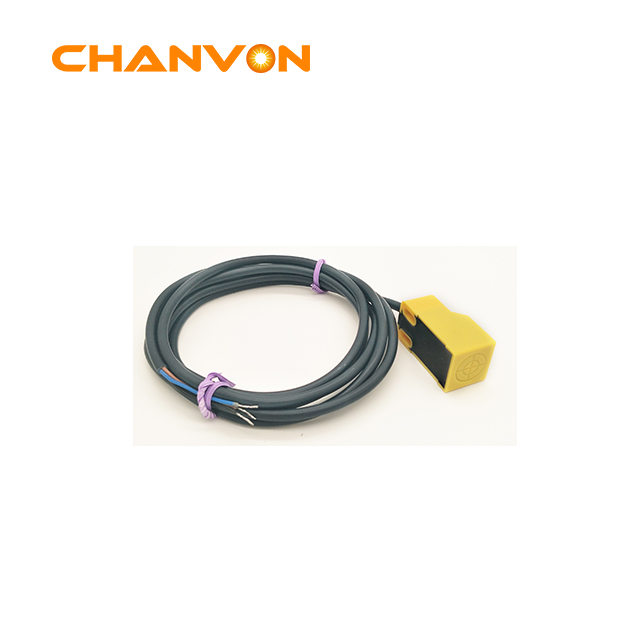 GE30CM-15P1 PNP NO INDUCTIVE PROXIMITY SENSOR